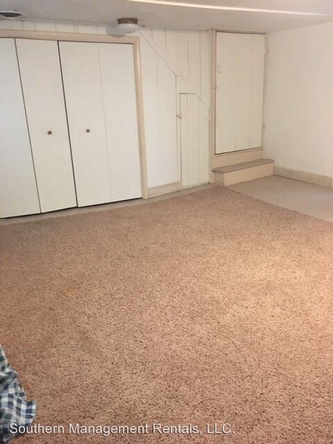 Building Photo - 2 br, 1 bath House - 630 Blooming Grove Rd