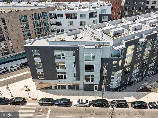 Building Photo - 2053 N 2nd St