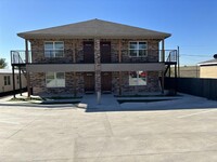 Building Photo - 108 Arrowhead St