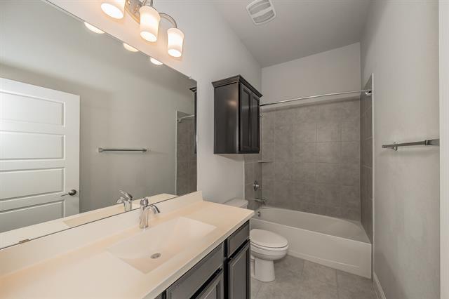 Building Photo - 7500 Winterbloom Wy