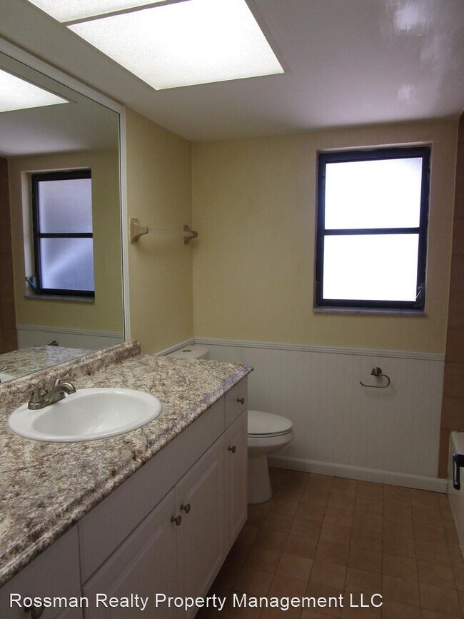 Building Photo - 3 br, 2 bath House - 1814 SE 4th Street