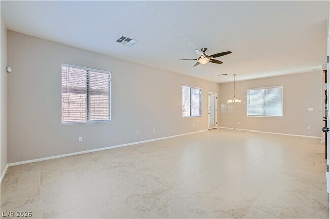 Building Photo - 665 Calamus Palm Pl