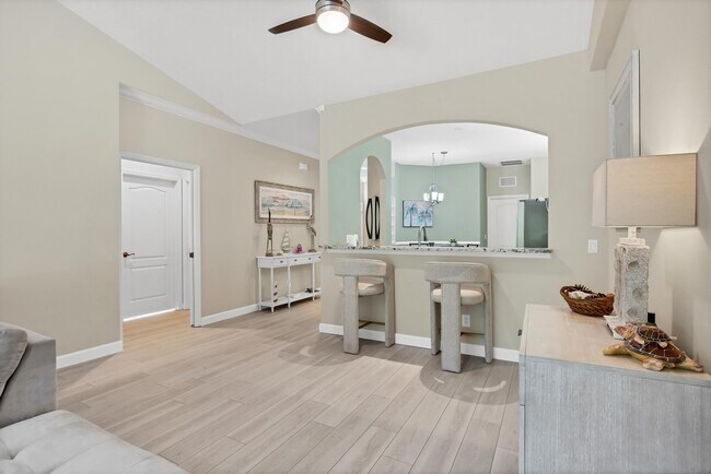 Building Photo - 796 Tartan Dr