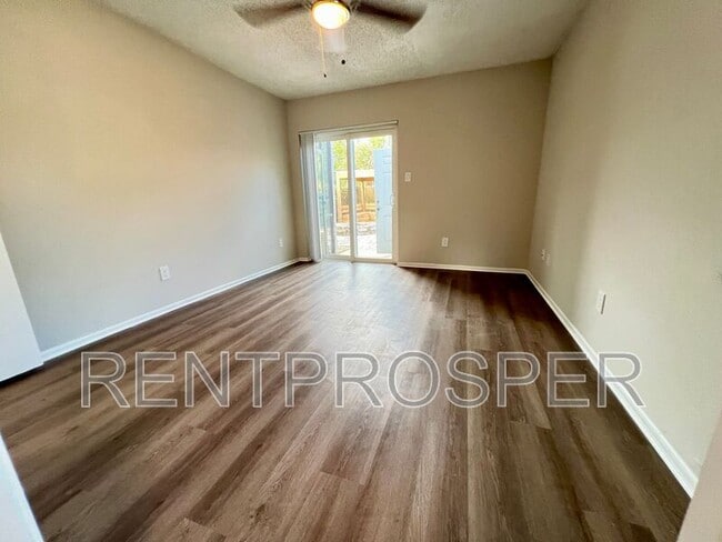 Building Photo - 10467 Riva Ridge Trail