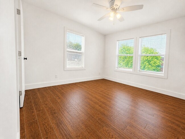 Building Photo - 2215 46th St