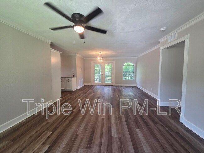 Building Photo - 8700 Winston Dr