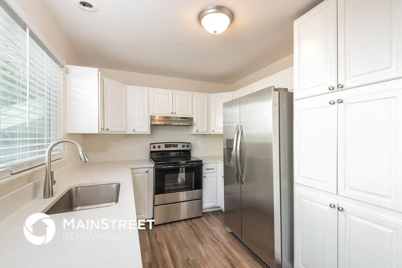 Building Photo - 18901 E Kent Cir