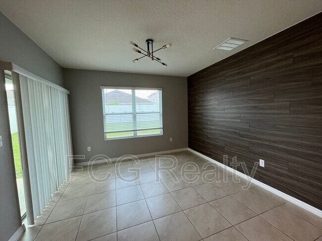 Building Photo - 5106 Fiddlewood Way