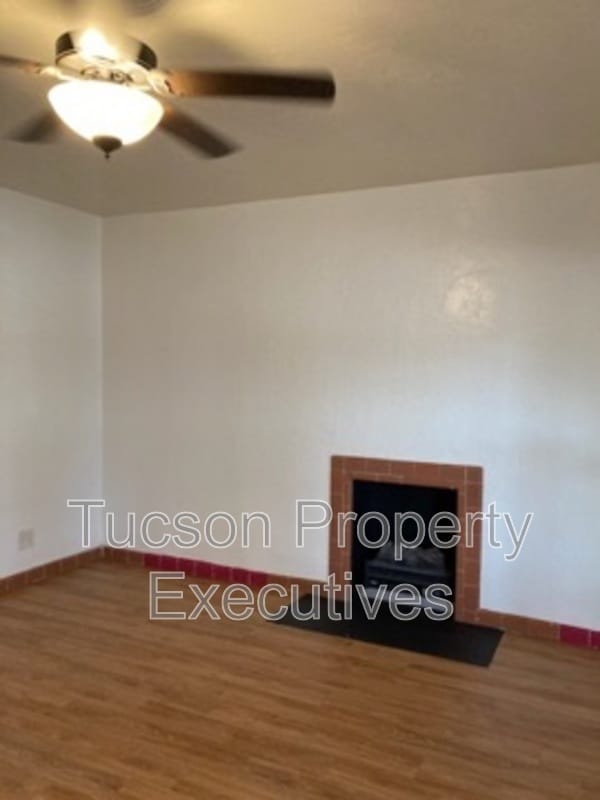 Building Photo - 3350 N Chapel Ave