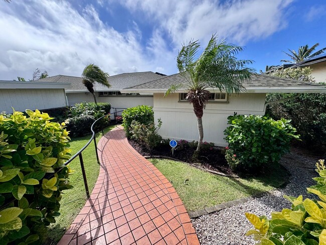 Building Photo - Maunalani Heights - Renovated 4 bedroom, 3...