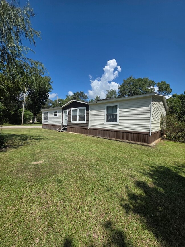 Building Photo - 577 John Dauzat Rd