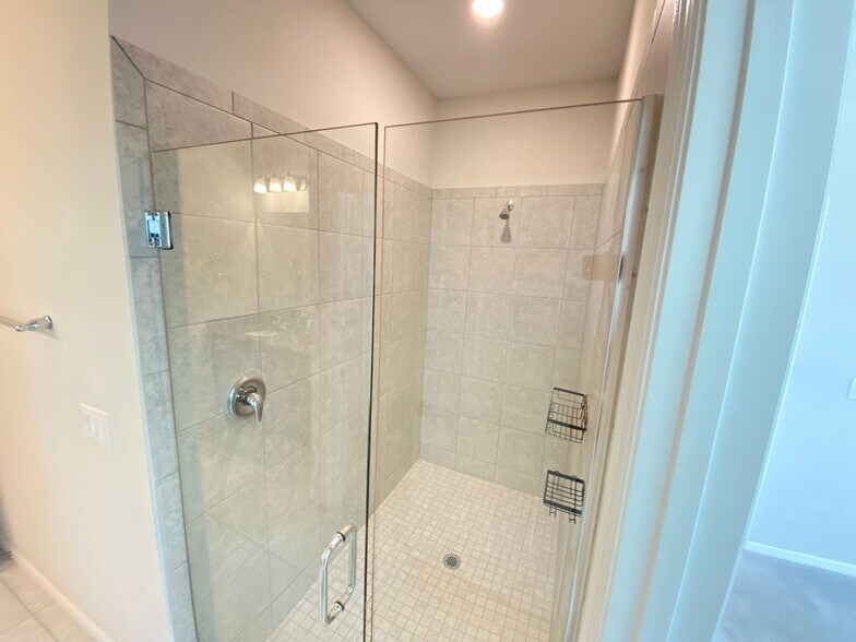 Building Photo - Chelsea Park at West Haven - 5BR/3.5BA HOME