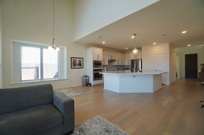 Building Photo - 208 Monteforte Rd