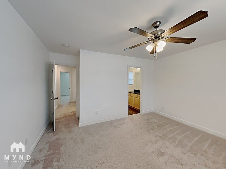 Building Photo - 331 Kimball St