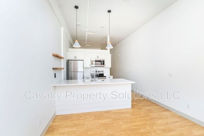 Building Photo - 1831 W Michigan St