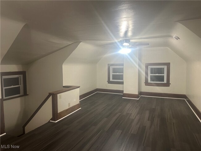 Building Photo - 681 Morgan Ave