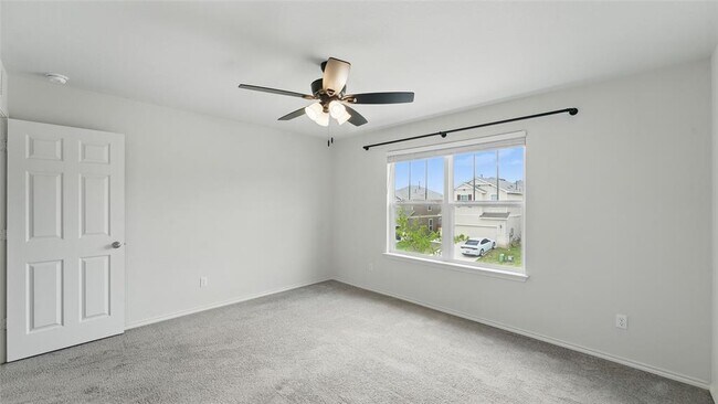 Building Photo - 139 Madrono Dr