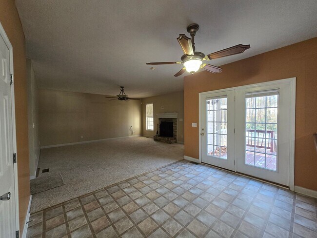 Building Photo - 36 Randolph St