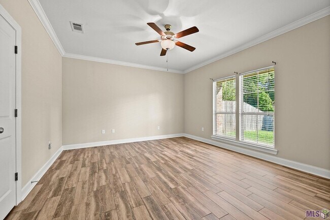 Building Photo - 7723 Ibiza Dr