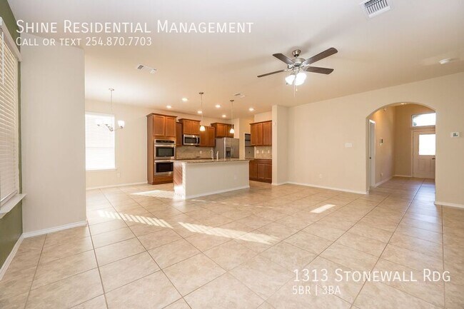 Building Photo - 1313 Stonewall Ridge