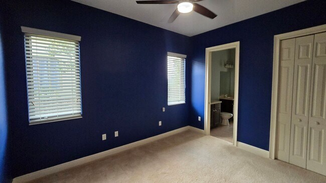 Building Photo - Stunning 3 Bedroom, 3 Bath Home – 2,500 sq/ft – Oversized Garages & Modern Upgrades