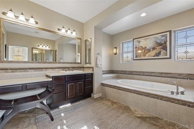 Building Photo - One of Kind Executive Home, Available Augu...