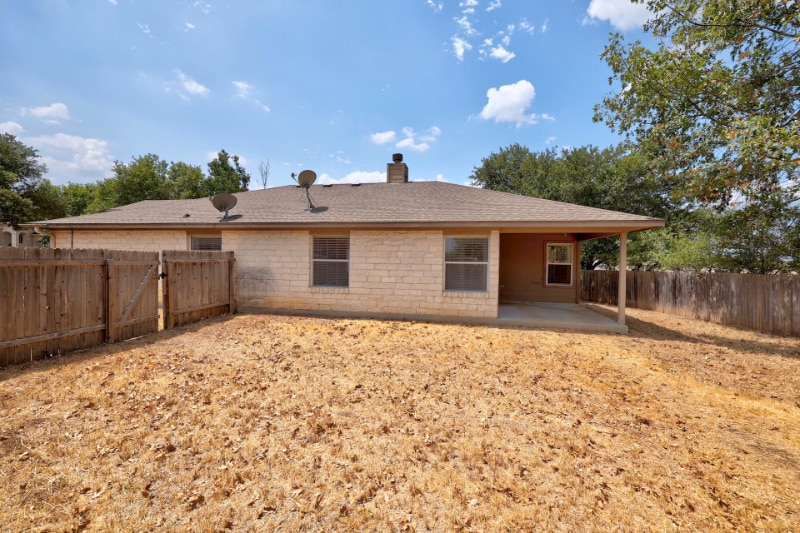 Building Photo - 1912 Avante Dr