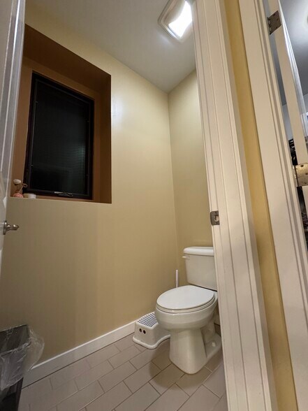 Building Photo - 3192 Fallen Leaf St