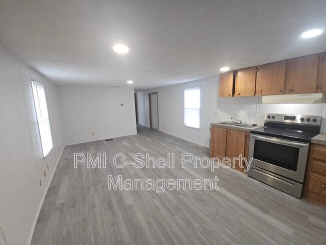 Primary Photo - 3903 Bowens Ct
