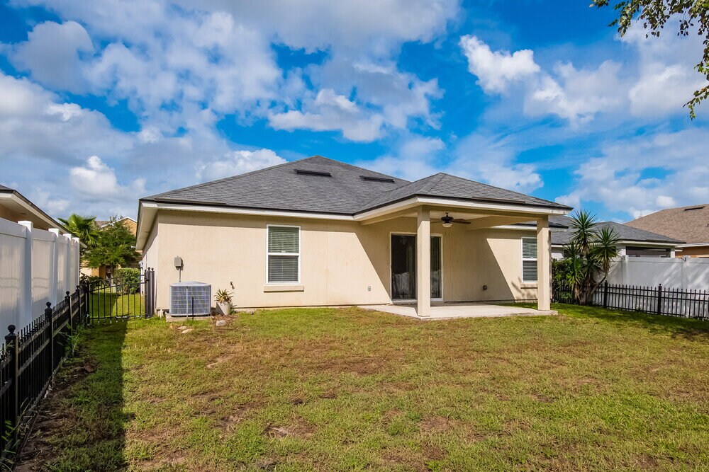 Building Photo - 16247 Magnolia Grove Way