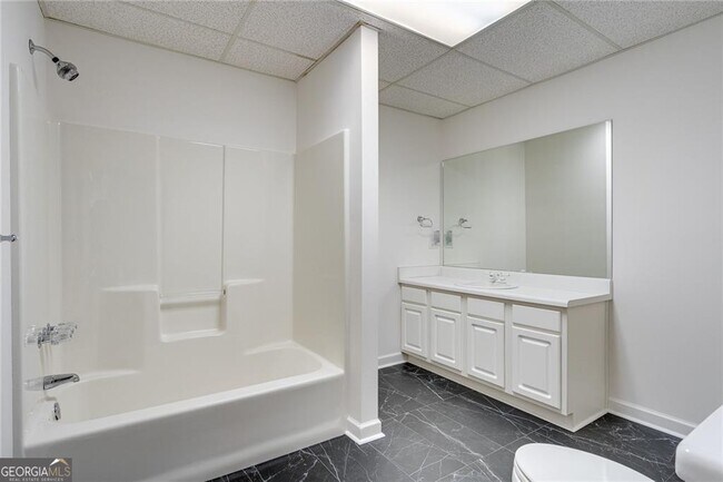 Building Photo - 6110 Matt Hwy