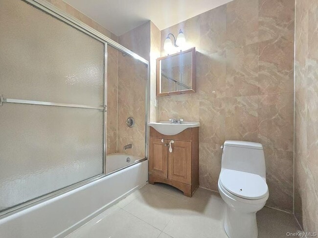 Building Photo - 71-59 160th St