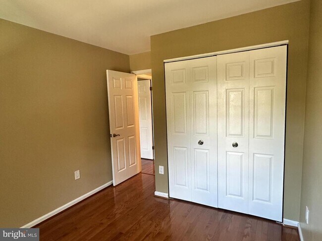 Building Photo - 6025 Crocus Ct