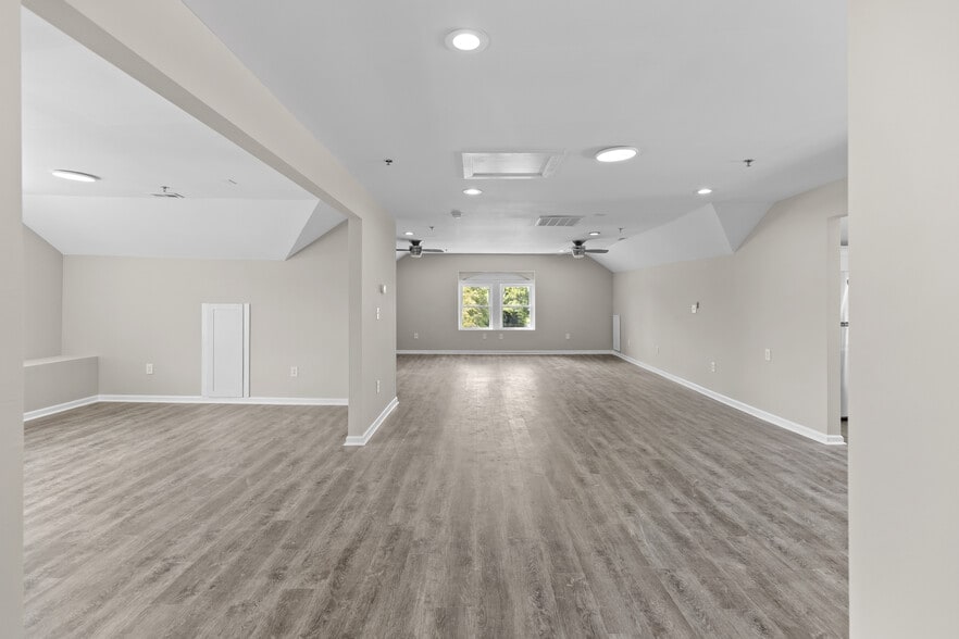 Primary Photo - Stewart Legacy Suites