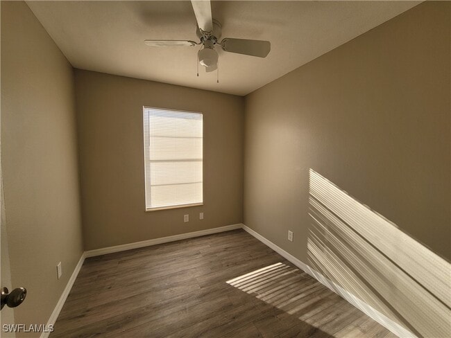 Building Photo - 5453 Avenue E