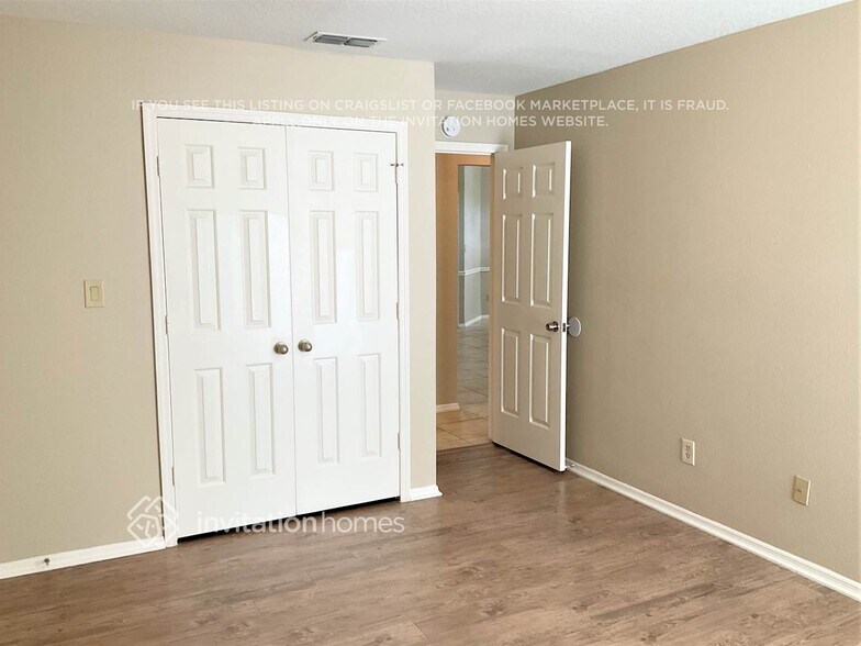 Building Photo - 1038 Corkwood Dr