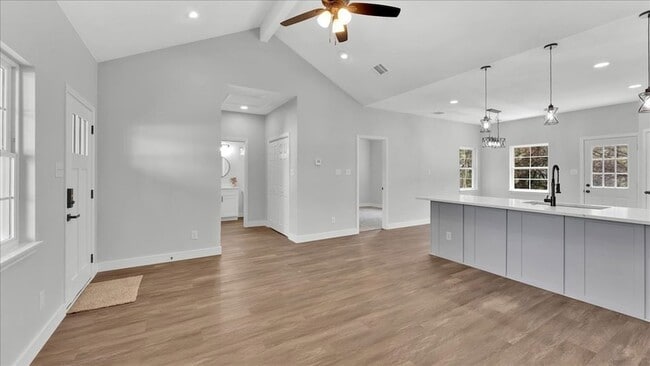 Building Photo - 248 Brushy Crk Trl