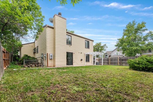 Building Photo - 5991 W 68th Ave