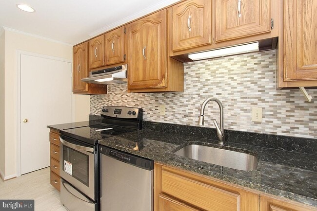 Building Photo - 2354 Wheystone Ct