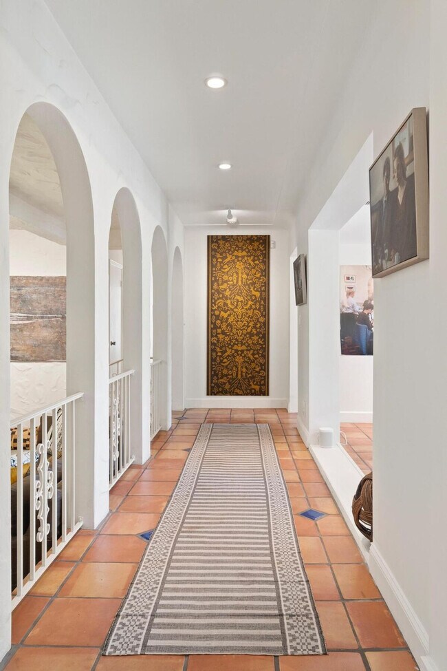 Building Photo - 3399 70th Ln N