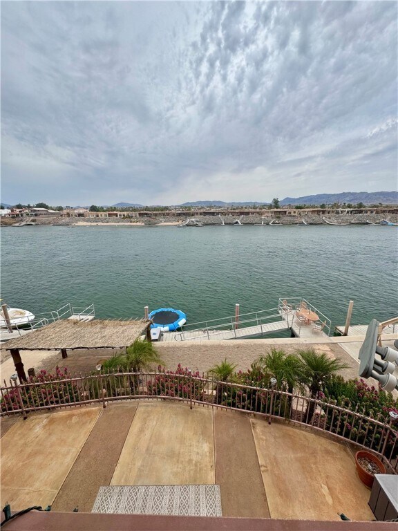 Building Photo - 10641 S River Terrace Dr