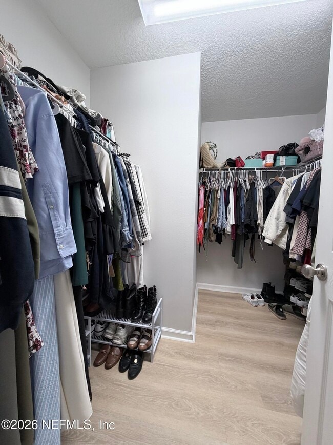 Building Photo - 4014 Cedar Bluff Ln