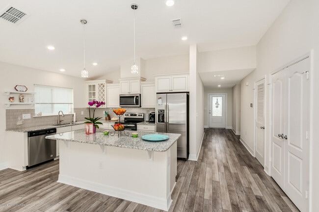 Building Photo - 1306 Potenza Dr