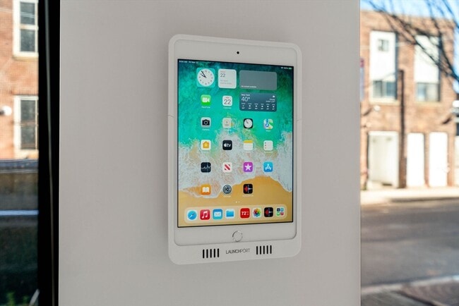 Building Photo - 45 W 3rd St