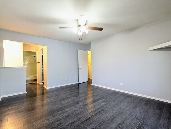 Building Photo - 2310 Enlund Dr