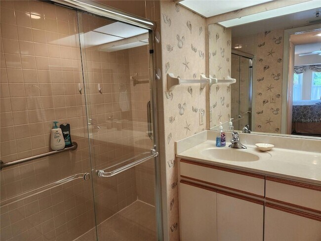 Building Photo - 6713 Stone River Rd