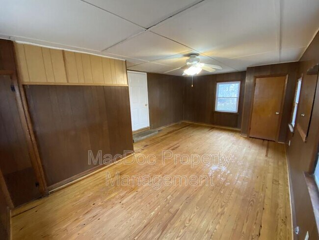 Building Photo - 11308 Gordon Rd