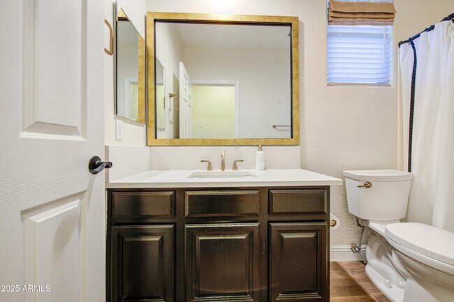 Building Photo - 4564 S Maverick Ct