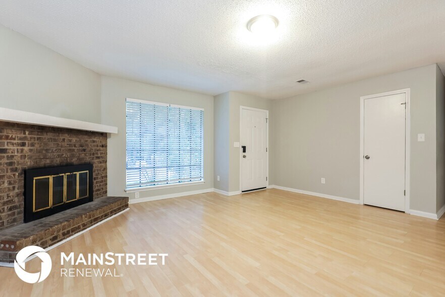 Building Photo - 661 Overlook Ct