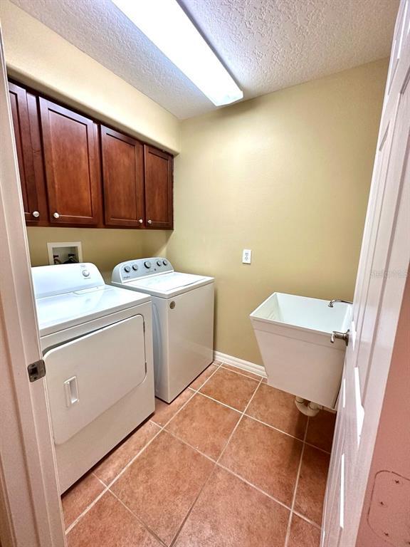 Building Photo - 9331 Pecky Cypress Way